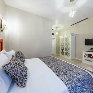 The Mansion Boutique (adults Only) 4* Бухарест