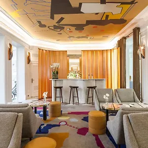 Vernet Champs Elysees Otel