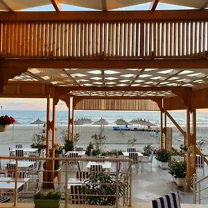 Kamomil 3* Shkallnur