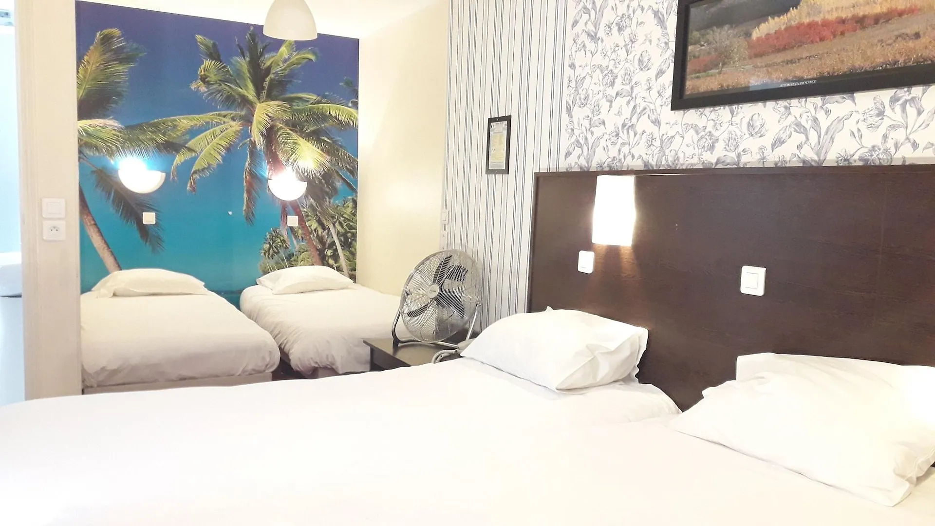 ***  Hotel Margot Paris France