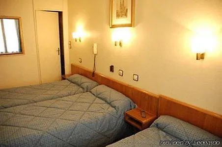 Hotel Margot Paris 3*,  France