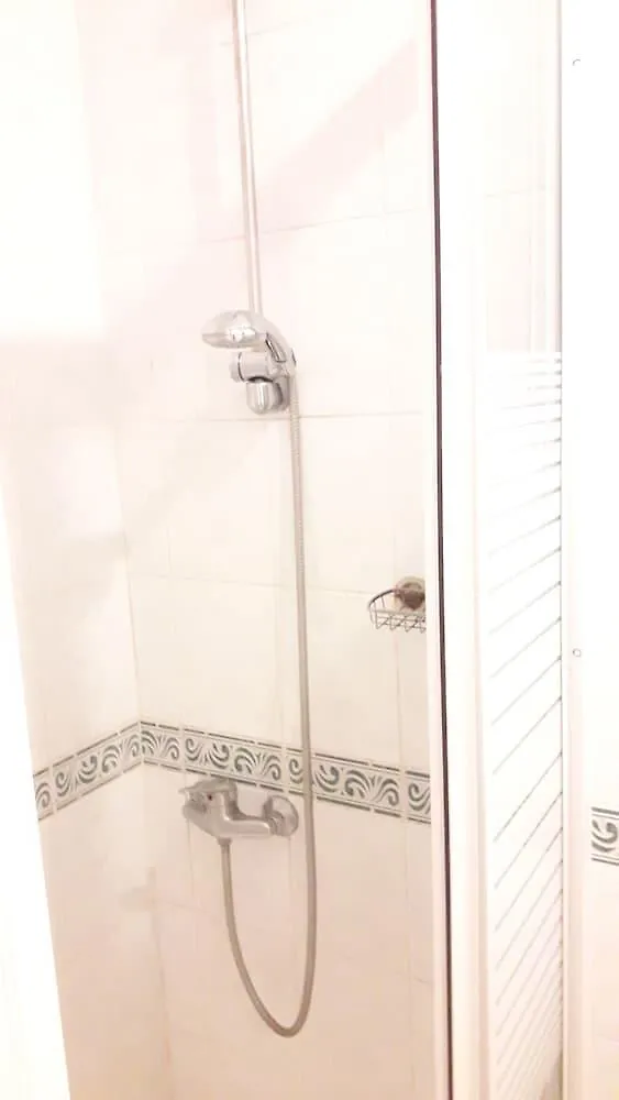 ***  Hotel Margot Париж Франция