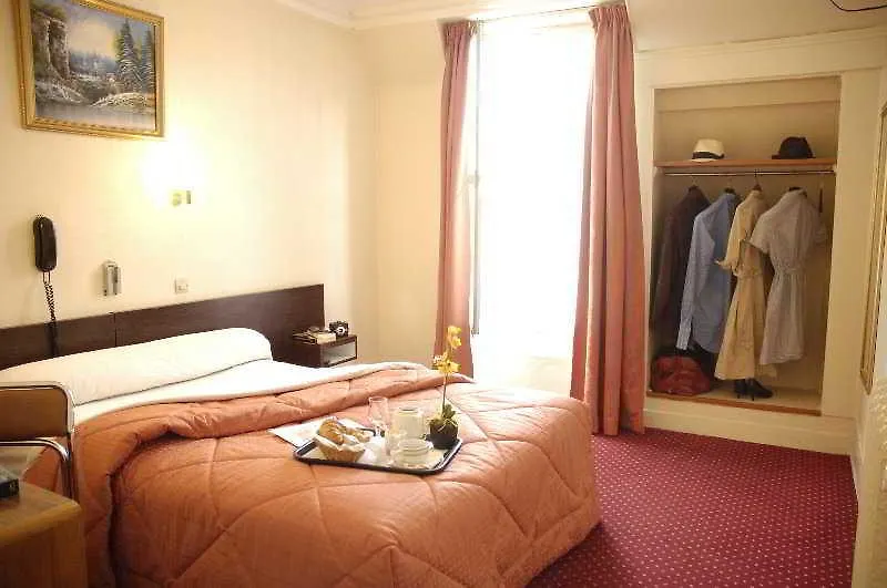 Hotel Margot Paris 3*,  France